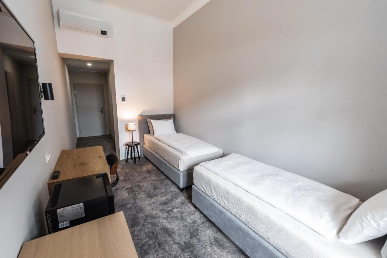 Roomers Maribor Buitenkant foto
