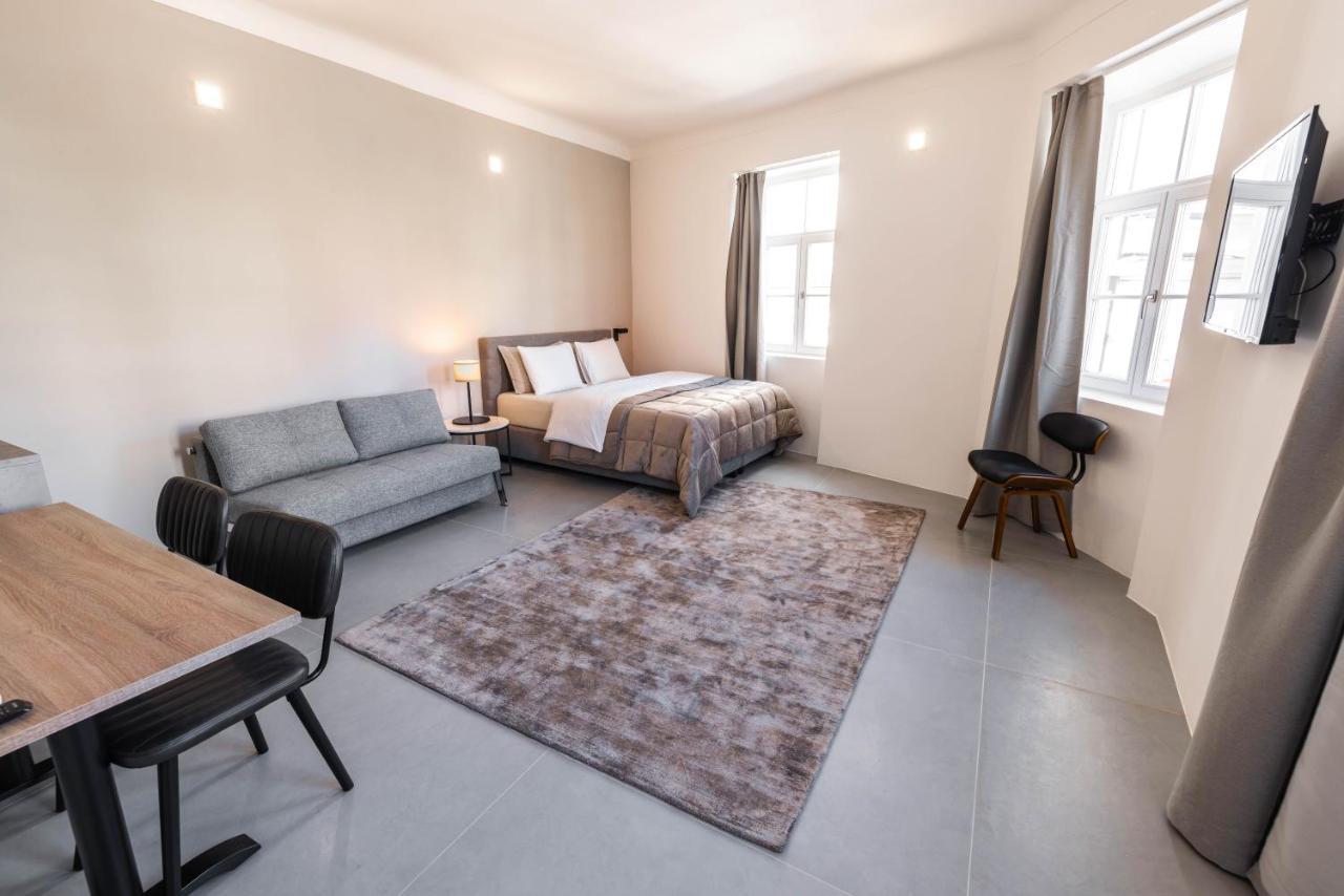 Roomers Maribor Buitenkant foto