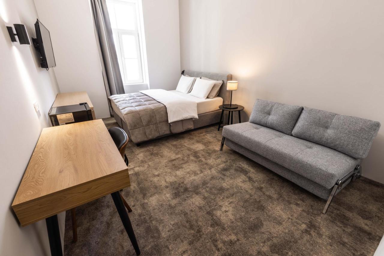 Roomers Maribor Buitenkant foto